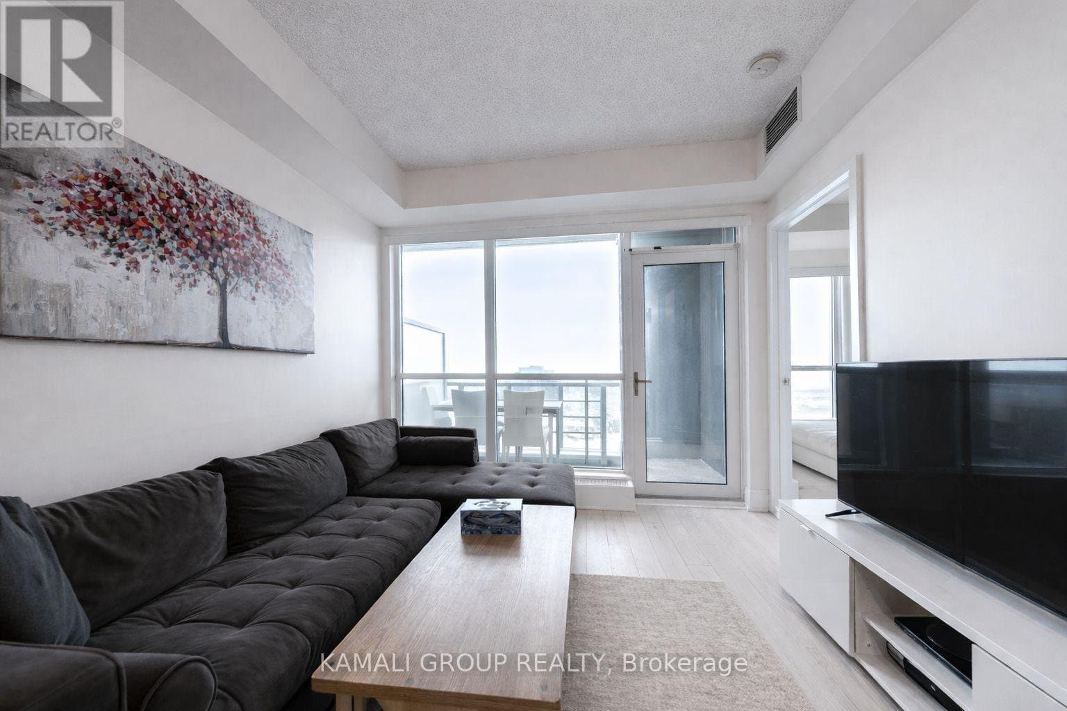 120 Harrison Garden Boulevard - Photo 3