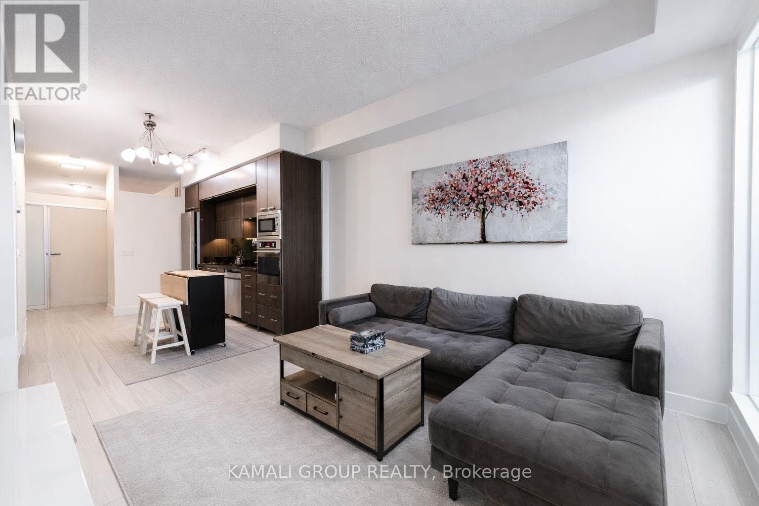 120 Harrison Garden Boulevard - Photo 4