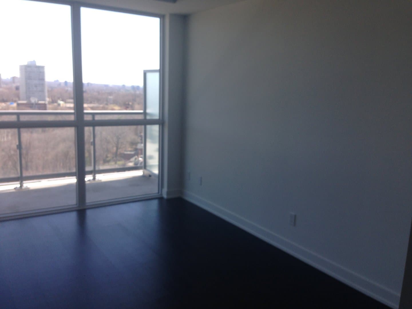 501 Saint Clair Avenue West - Photo 3