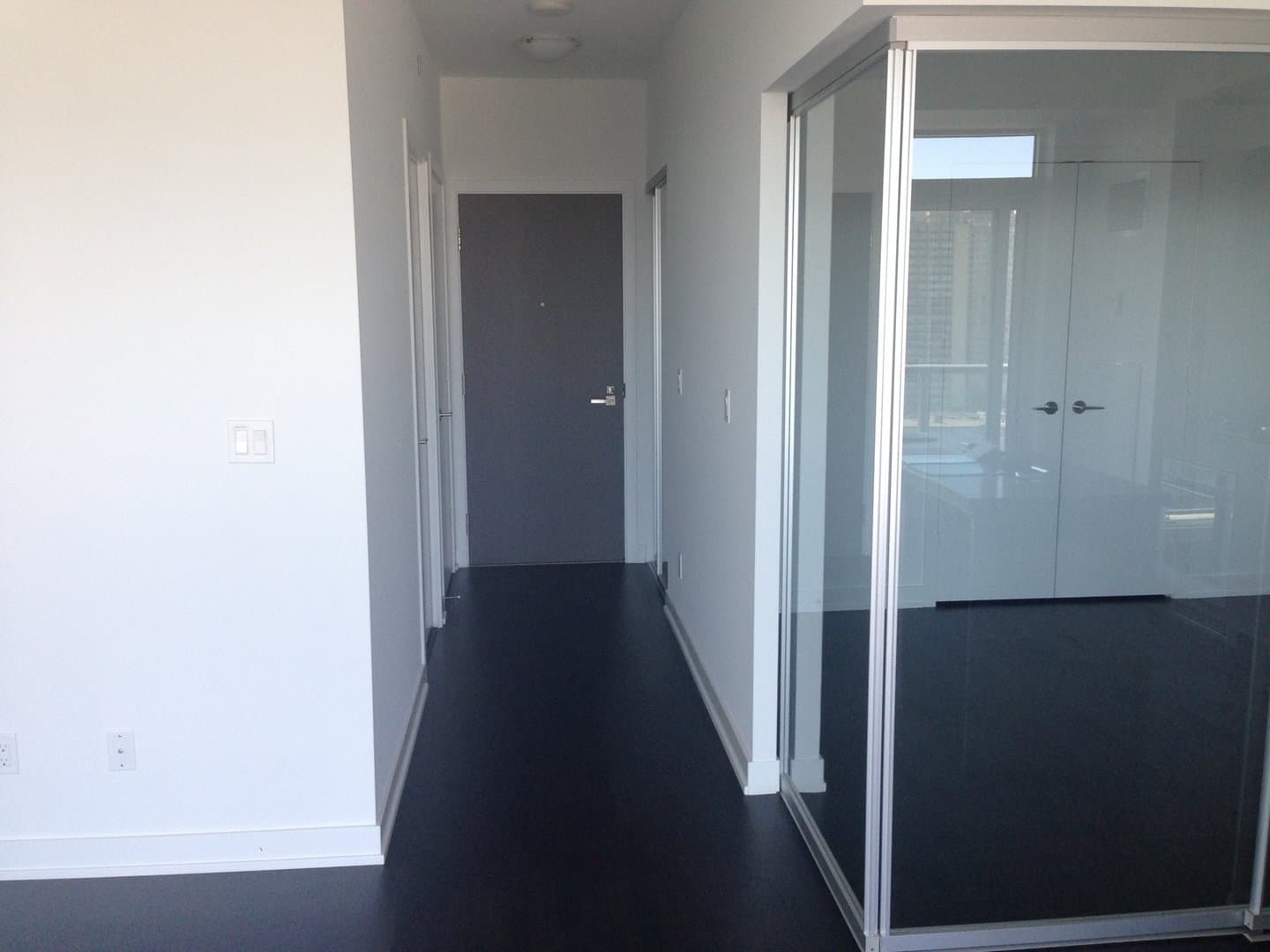 501 Saint Clair Avenue West - Photo 3