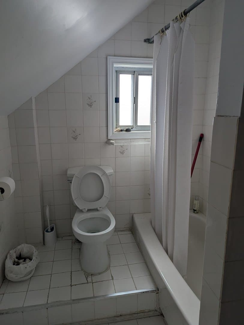 33 Rosemount Avenue - Photo 1