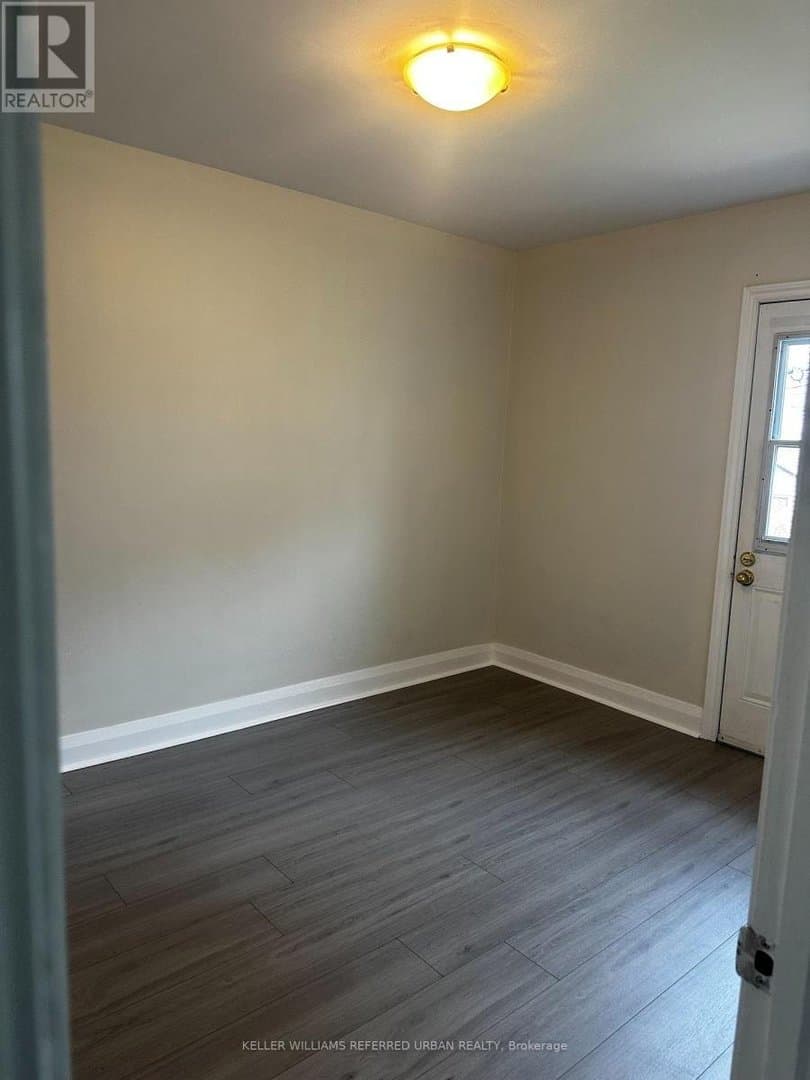 202 Cedarvale Avenue - Photo 2