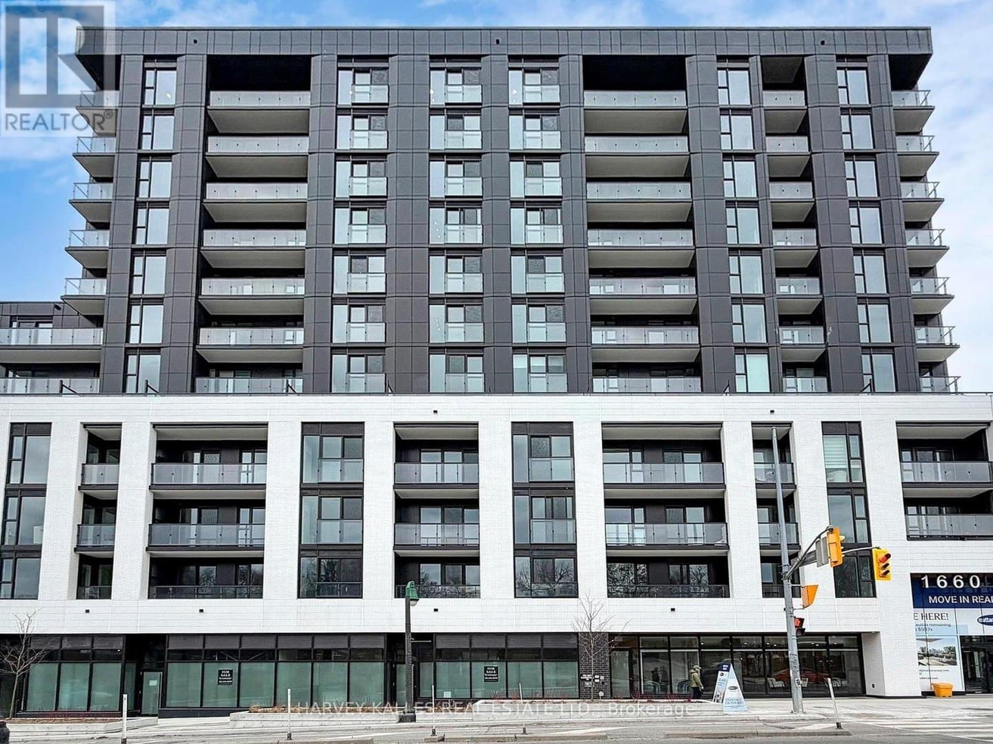 1660 Bloor Street - Photo 2
