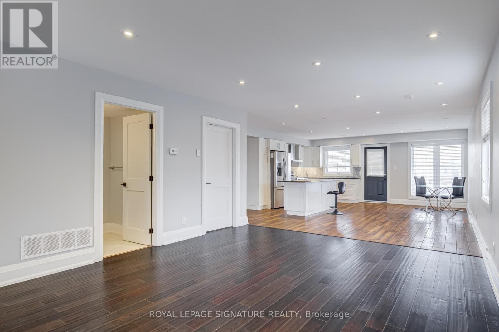 14 Rotherham Avenue - Photo 2