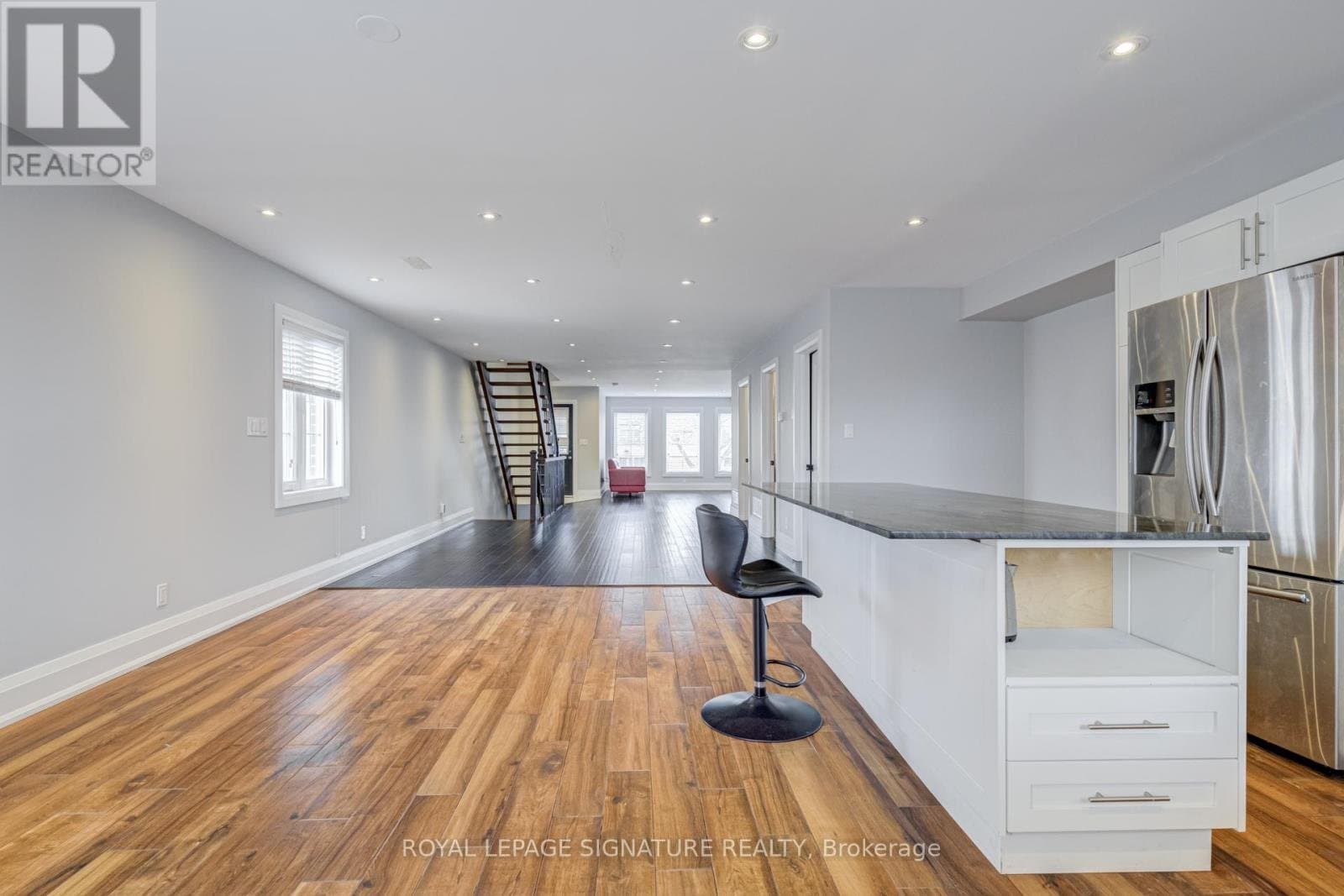14 Rotherham Avenue - Photo 3