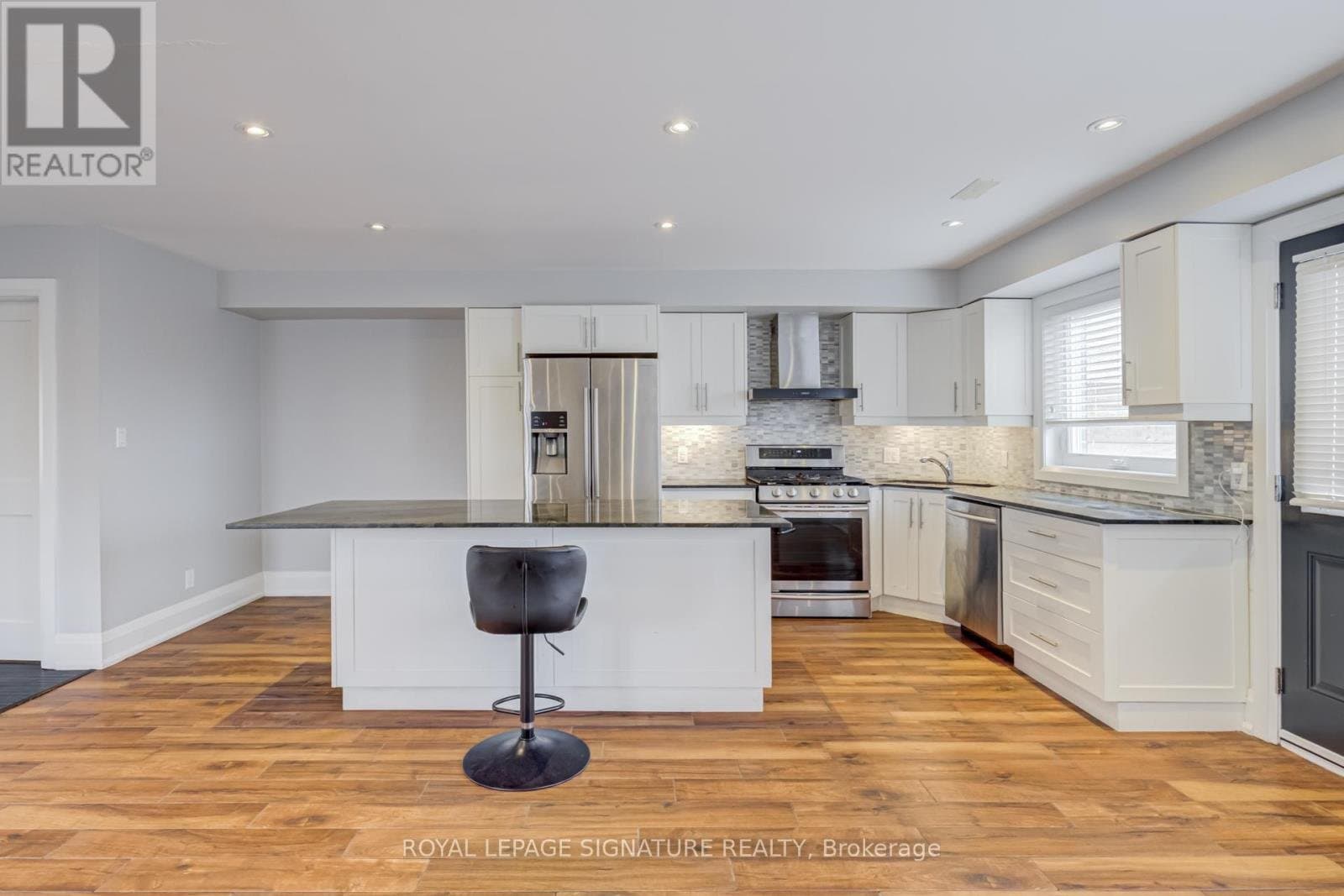 14 Rotherham Avenue - Photo 4