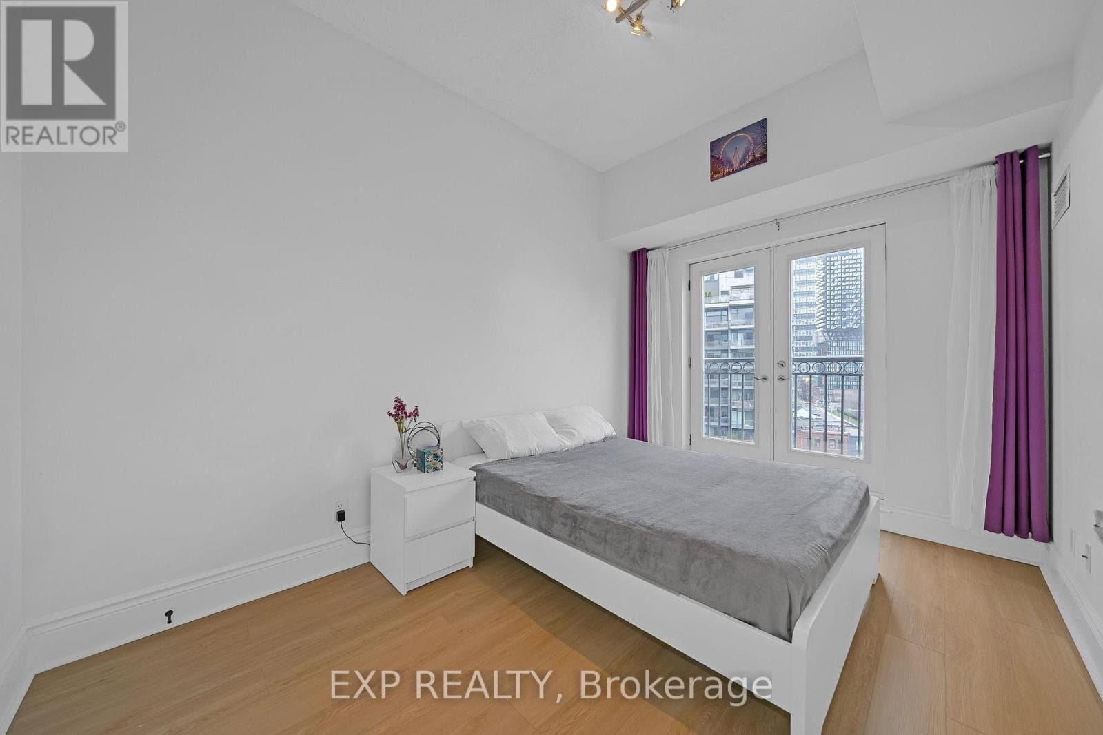 115 Richmond Street - Photo 3