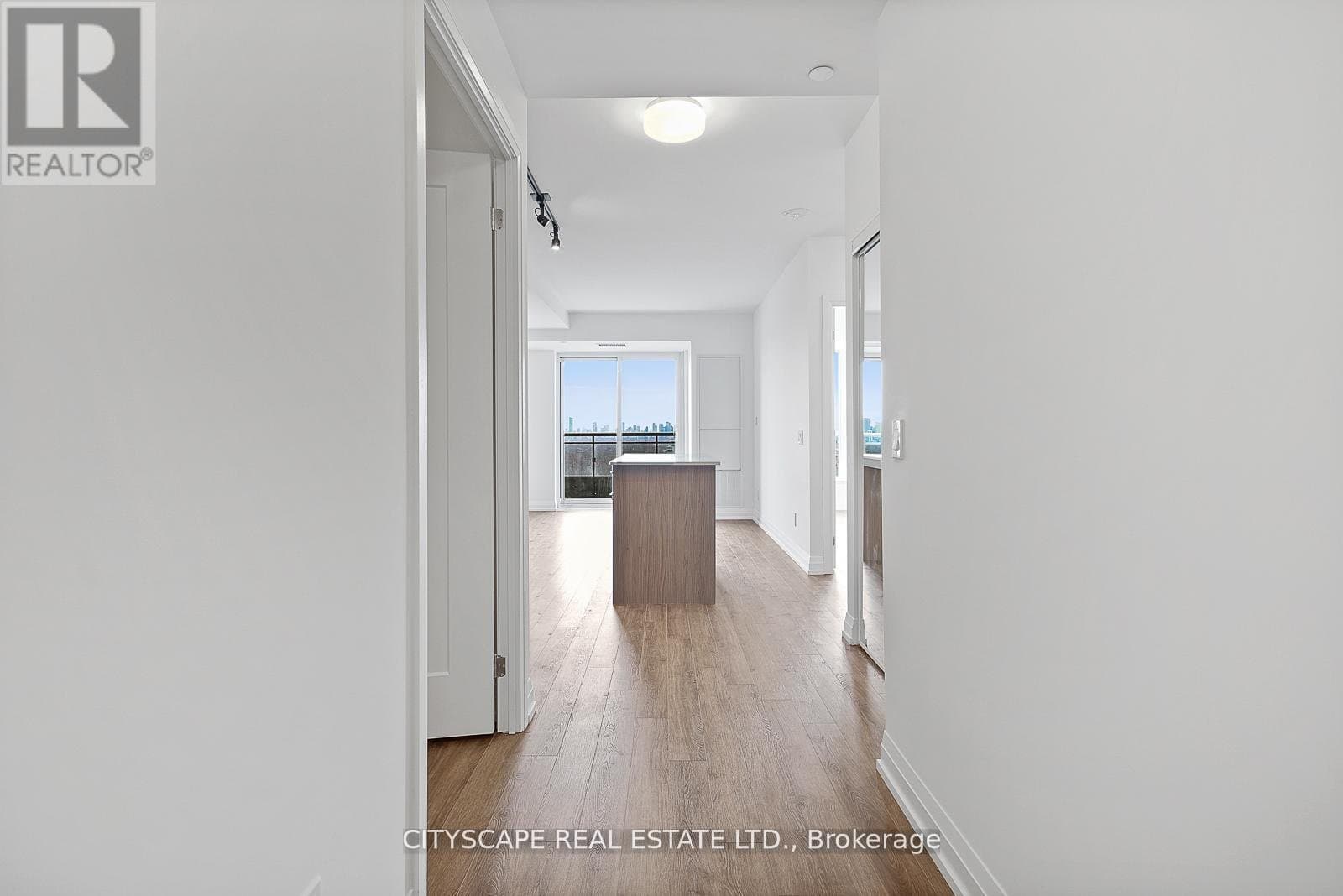 286 Main Street - Photo 2
