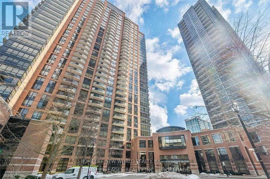 33 Sheppard Avenue