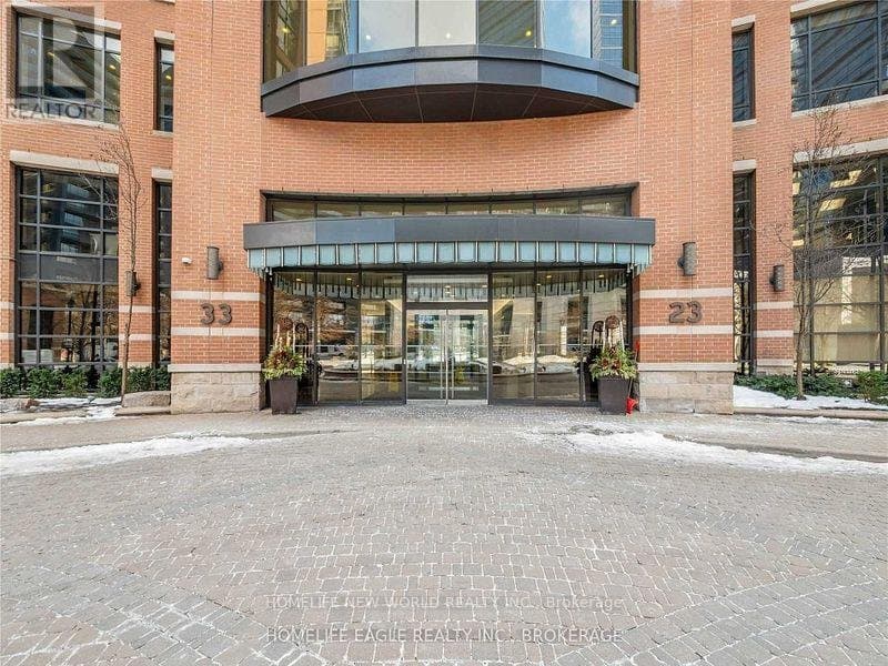 33 Sheppard Avenue - Photo 2