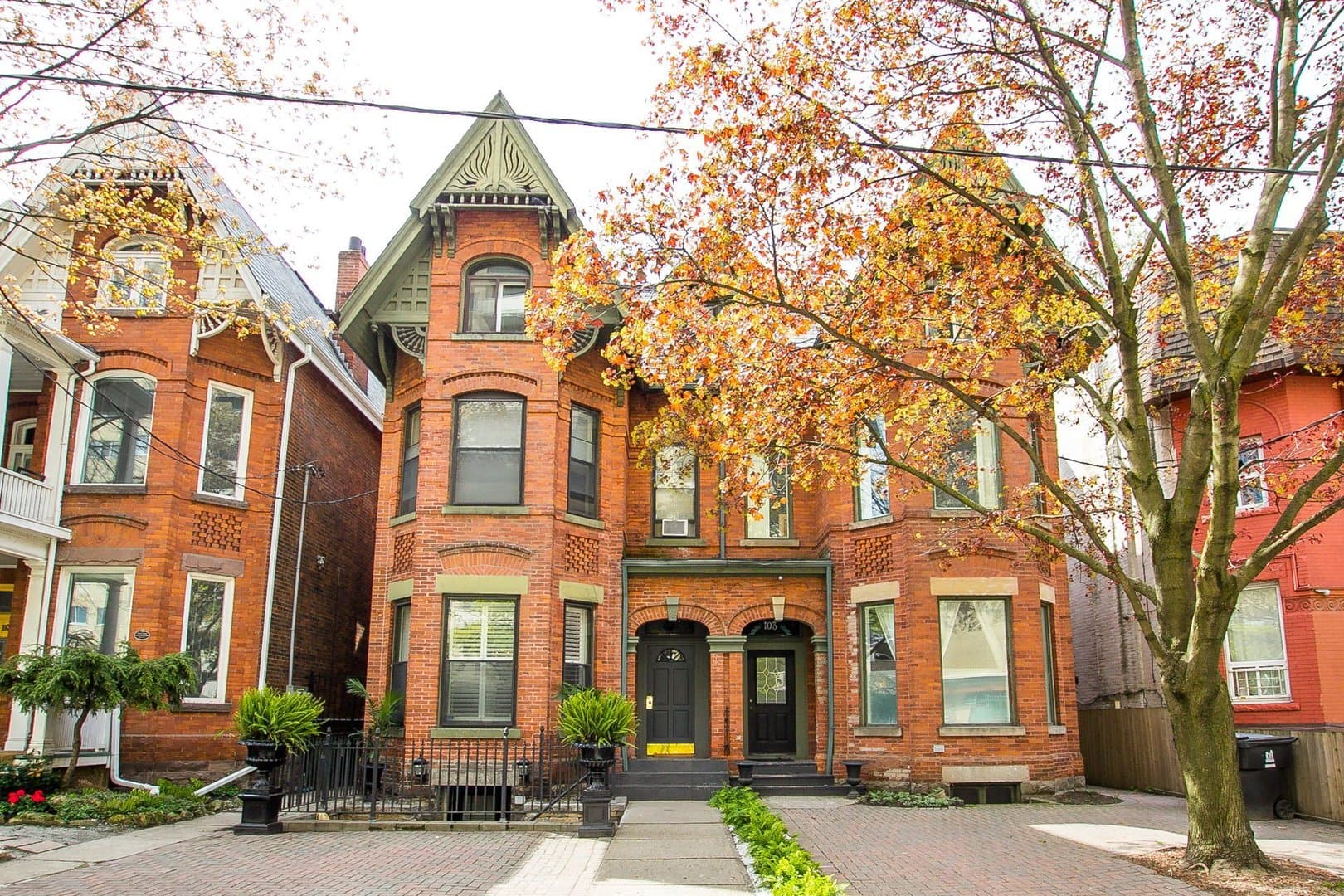 105 Gloucester Street - Photo 1