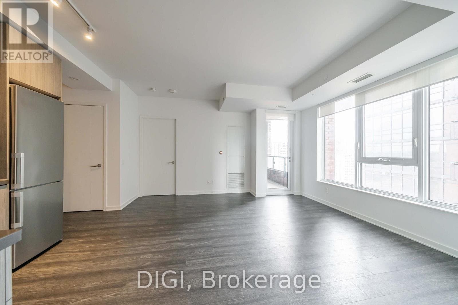 25 Selby Street - Photo 4