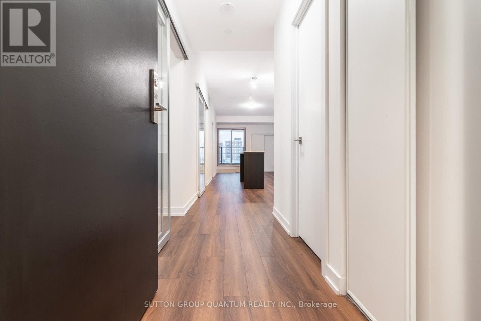 2433 Dufferin Street - Photo 2