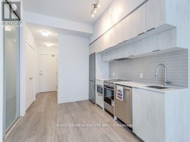 181 Dundas Street - Photo 2