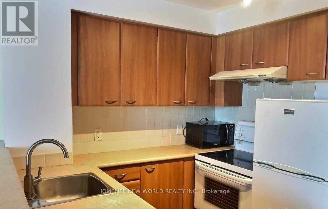 36 Lee Centre Drive - Photo 3
