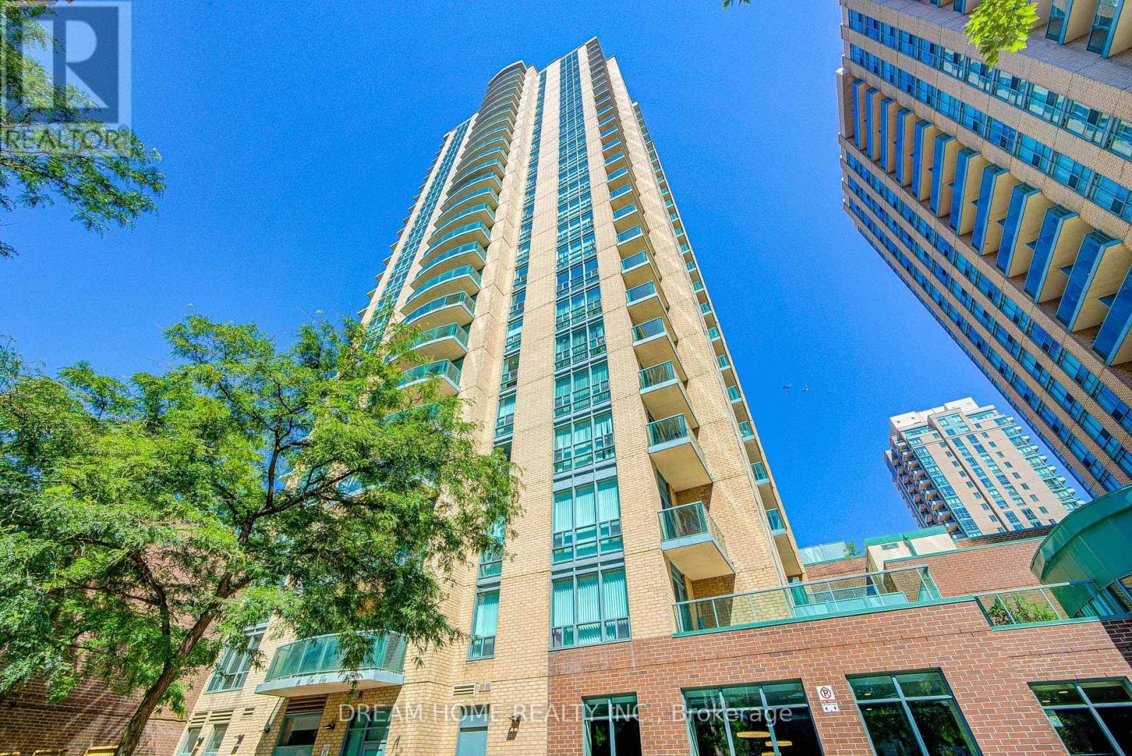 22 Olive Avenue