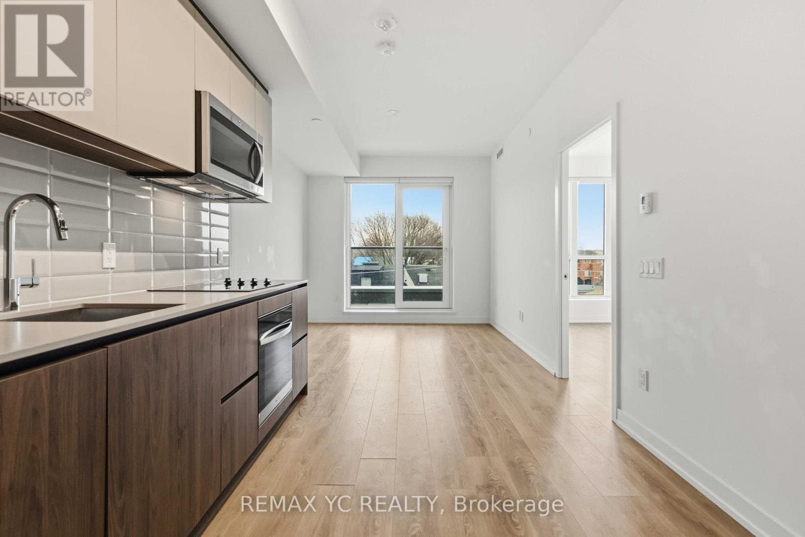 150 Logan Avenue - Photo 2