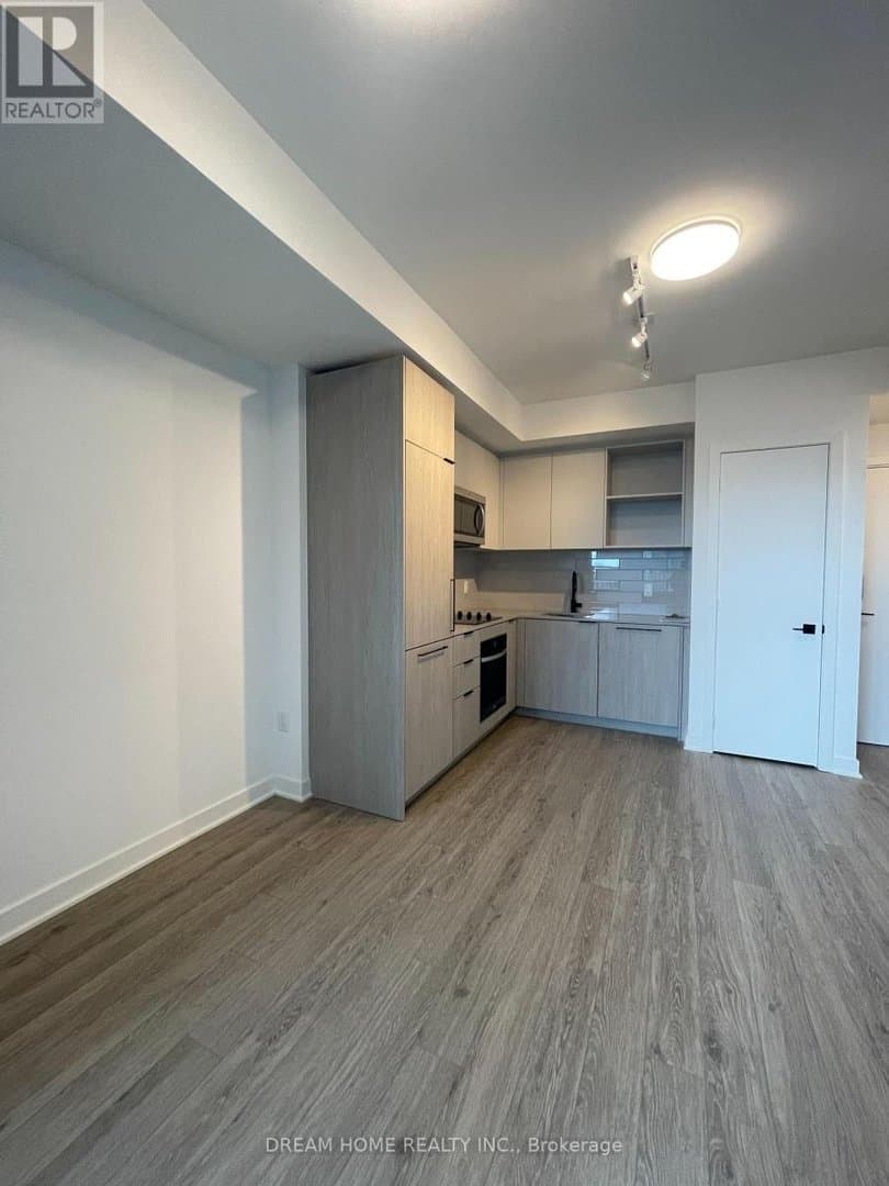 1185 Dupont Street - Photo 1