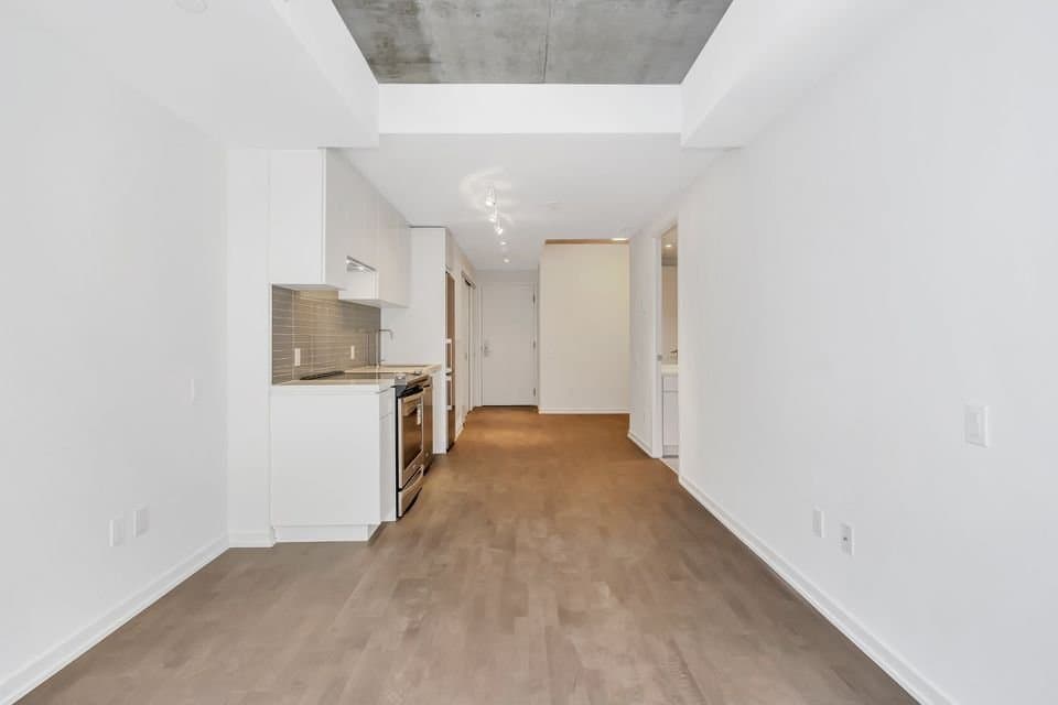 60 Colborne Street - Photo 2