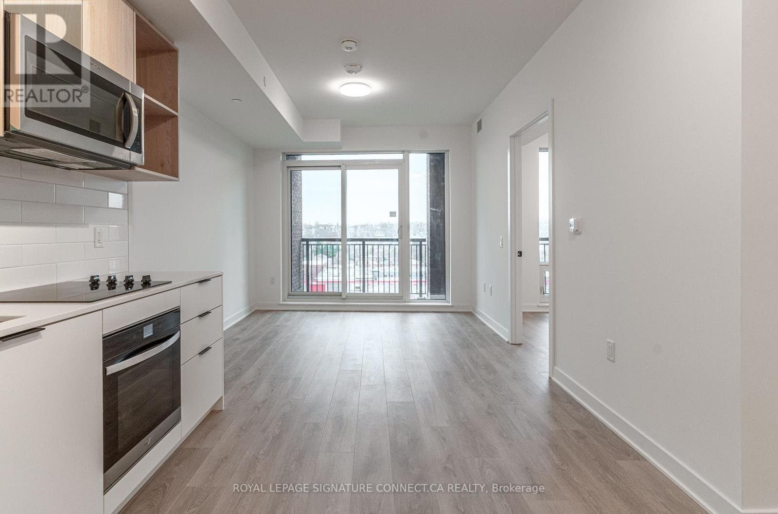 1185 Dupont Street - Photo 4