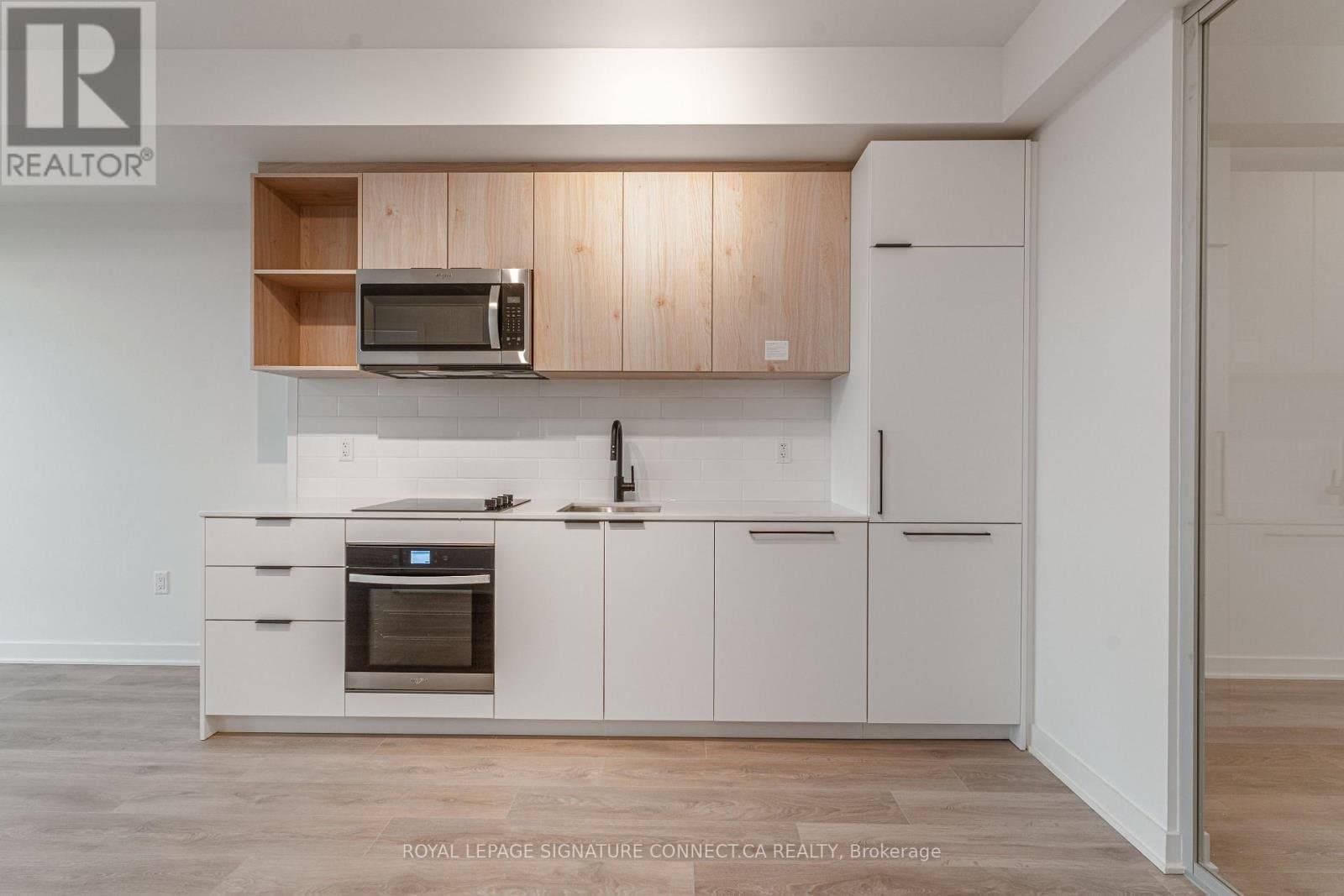 1185 Dupont Street - Photo 3