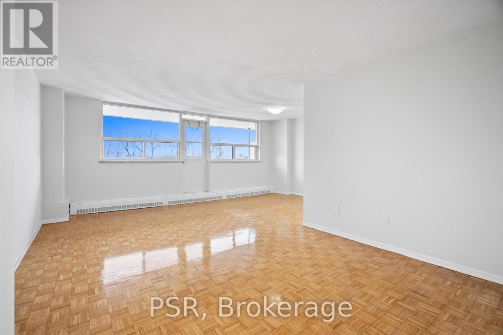 105 Rowena Drive