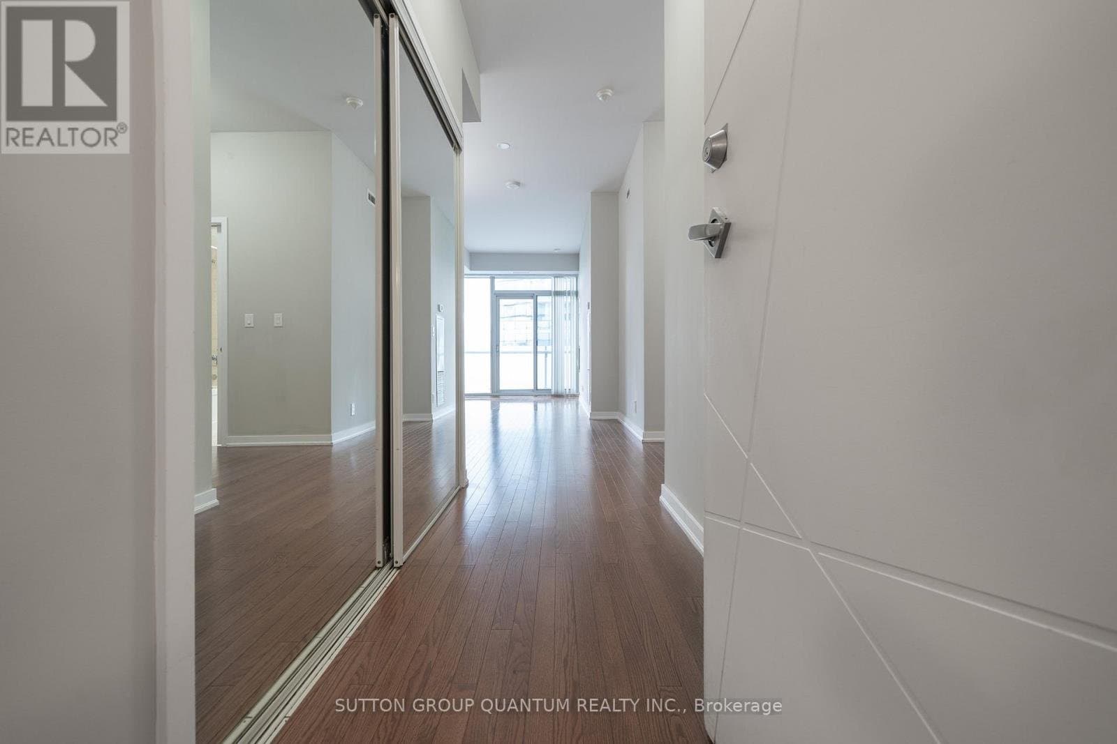 12 York Street - Photo 2