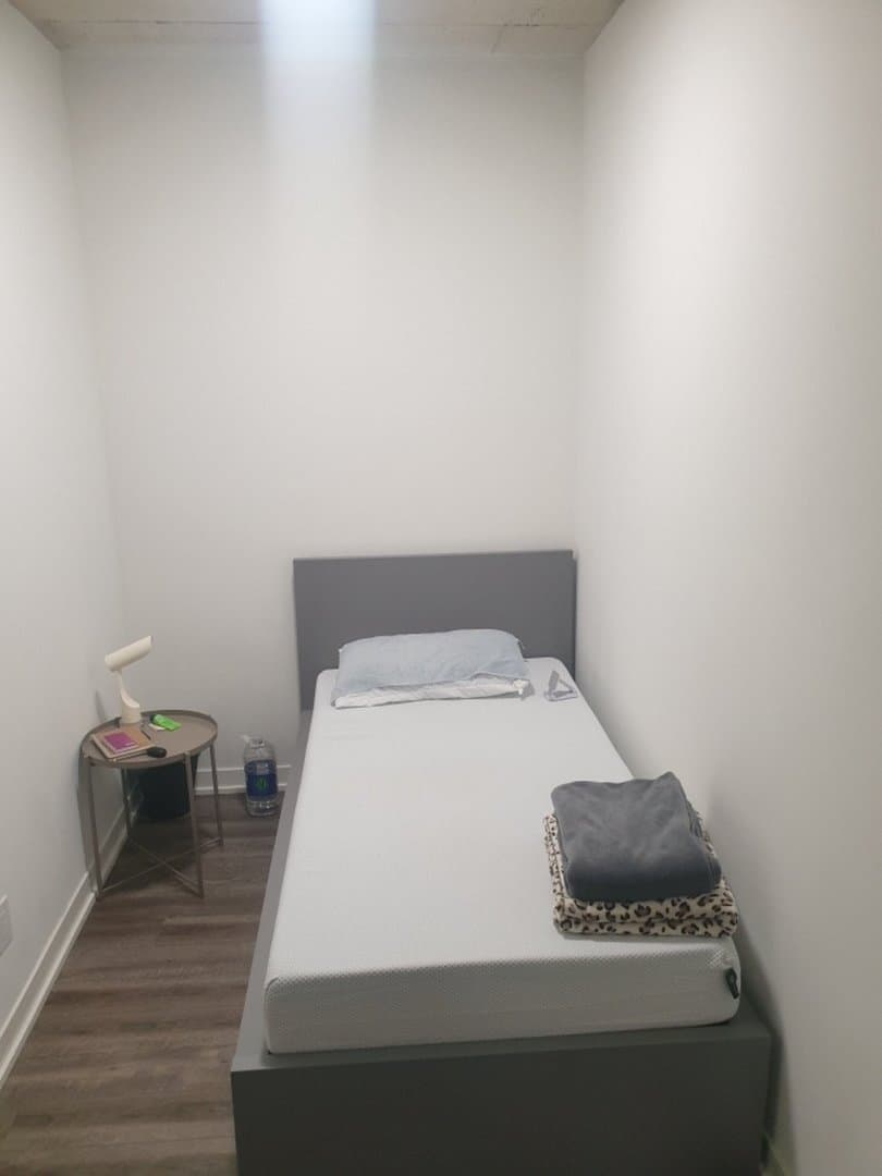 1808 Saint Clair Avenue West - Photo 4