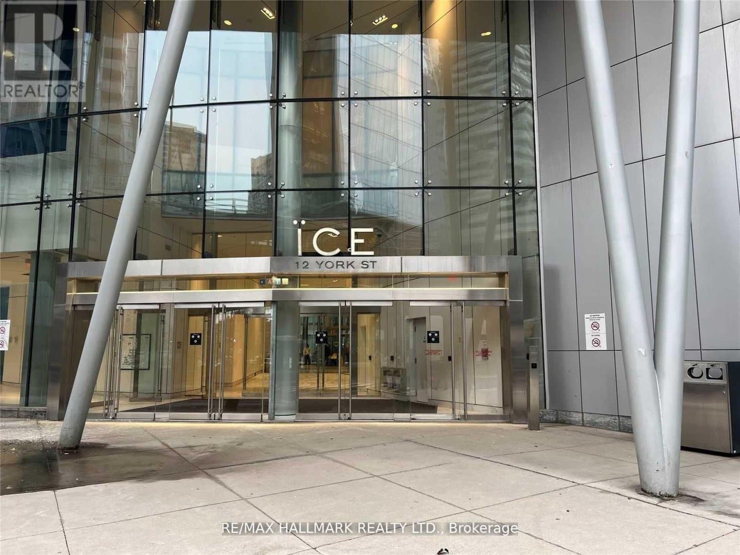 12 York Street - Photo 2