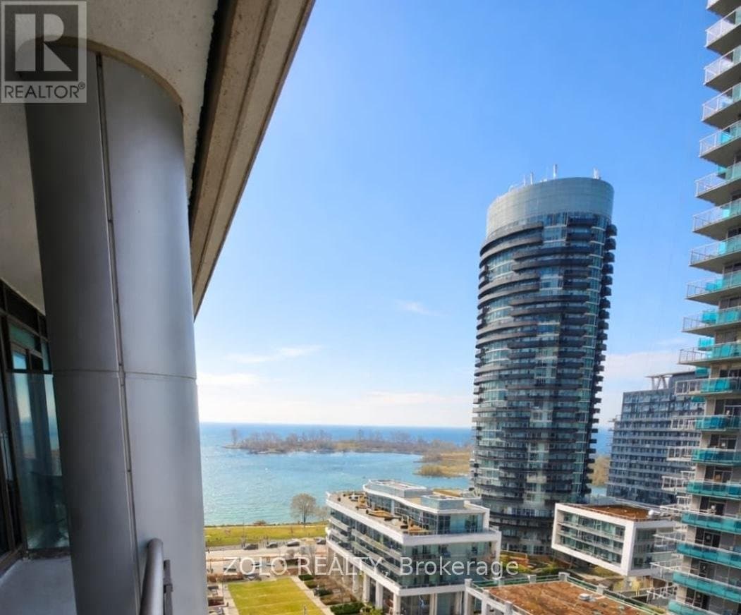 2121 Lake Shore Boulevard - Photo 2