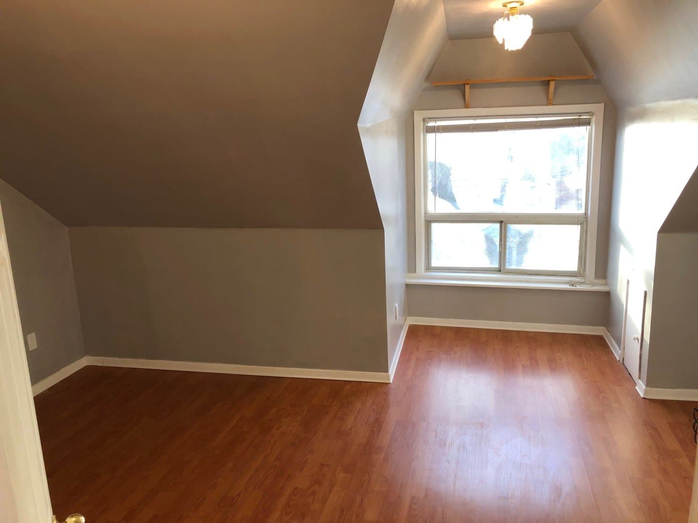 685 Ossington Avenue - Photo 4