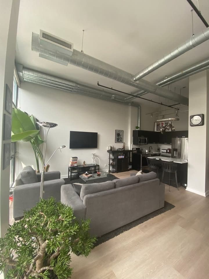 43 Hanna Avenue - Photo 1