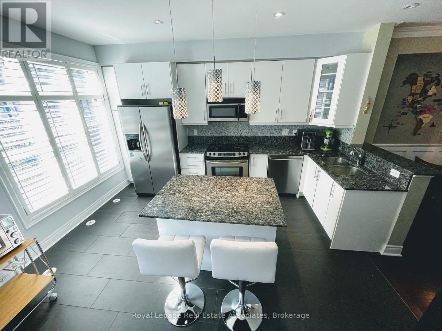 56 Lobo Mews - Photo 3