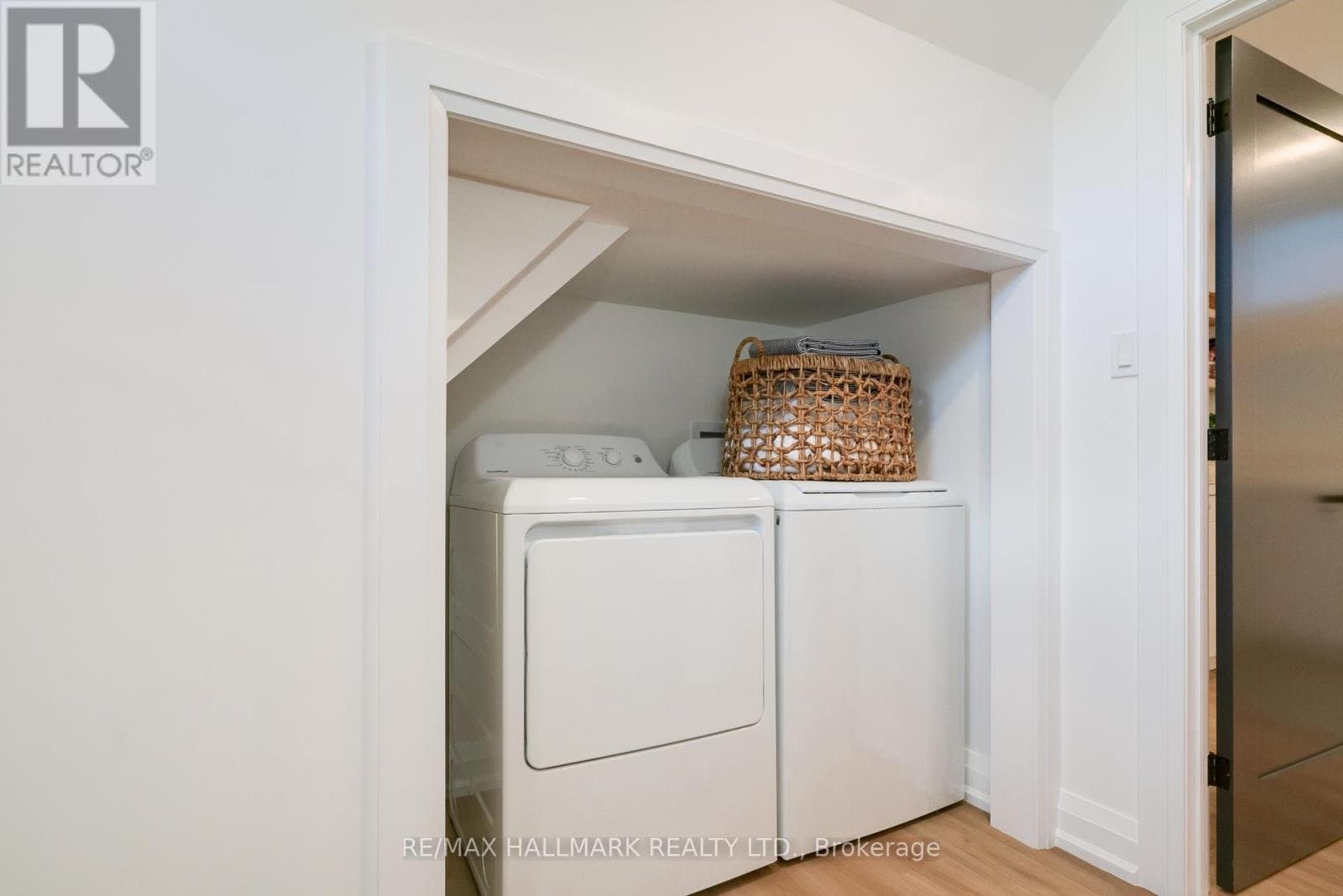 47 Park Street - Photo 4