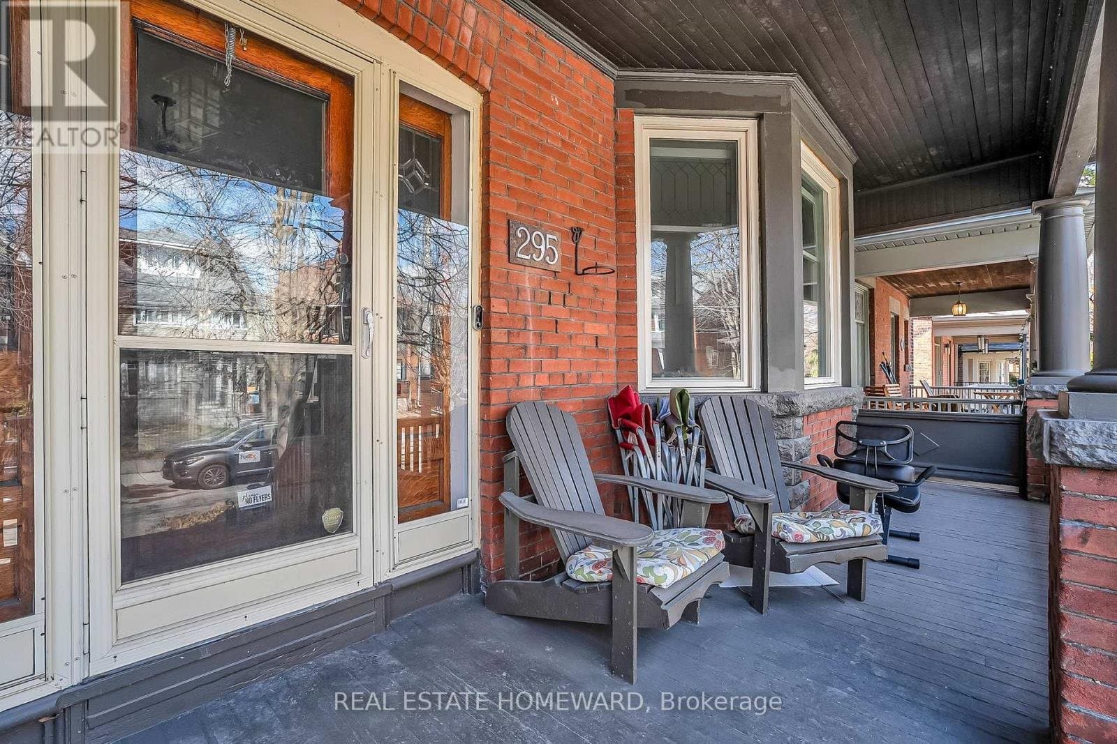 295 Wright Avenue - Photo 2