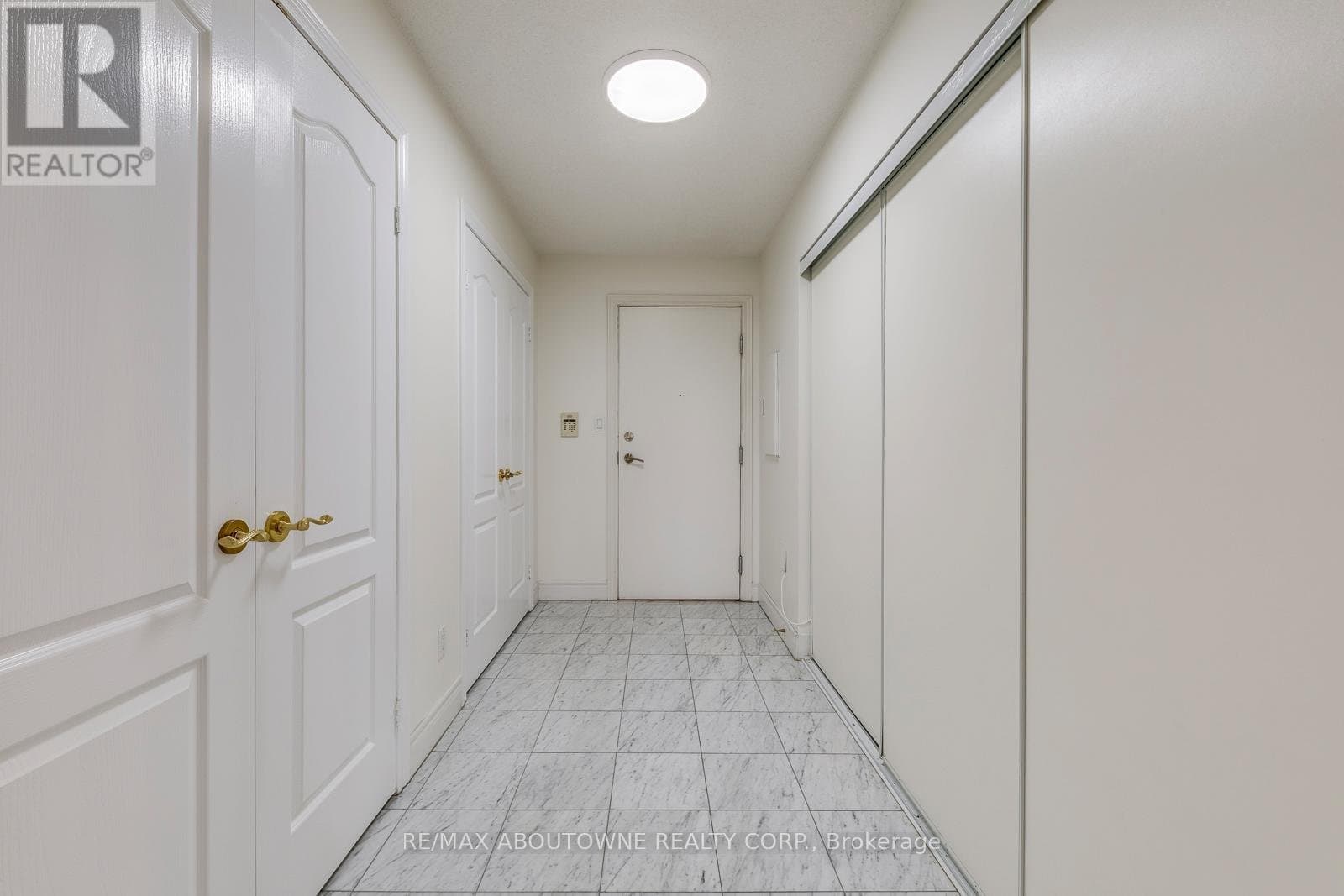 5418 Yonge Street - Photo 4
