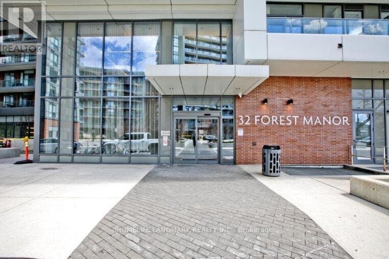 32 Forest Manor Road - Photo 2