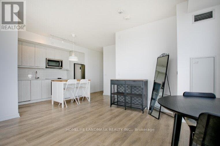 32 Forest Manor Road - Photo 4