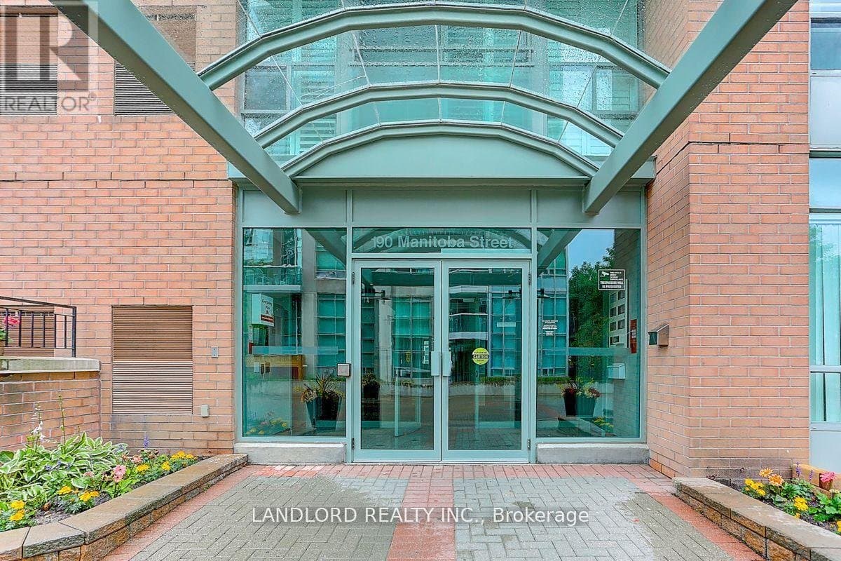 190 Manitoba Street - Photo 2