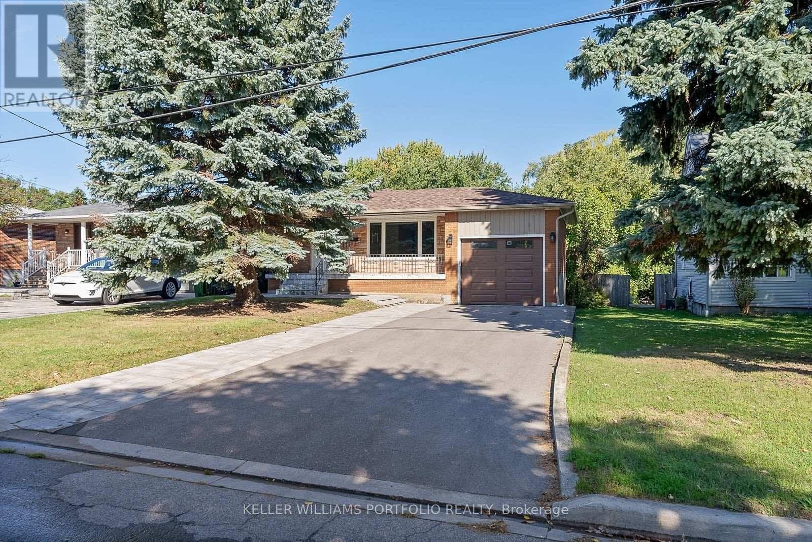 32 Gatesview Avenue