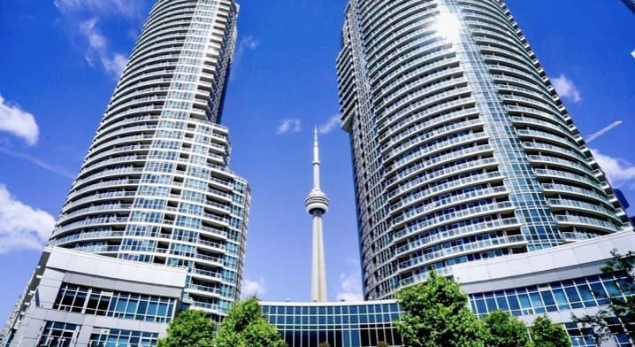 208 Queens Quay West