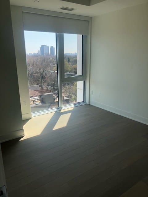 322 Dupont Street - Photo 2
