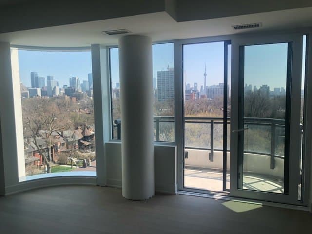 322 Dupont Street - Photo 3