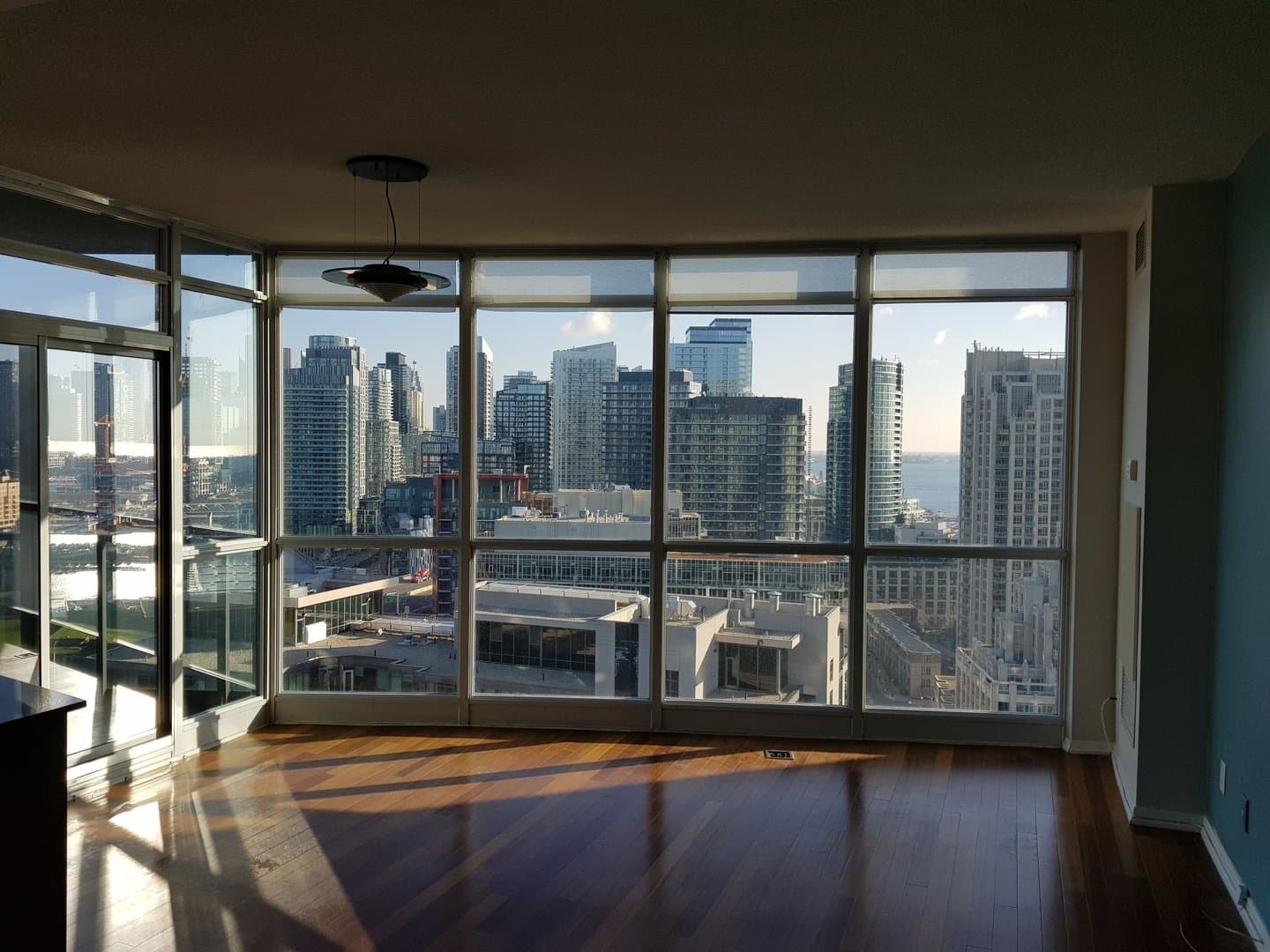 219 Fort York Boulevard - Photo 4