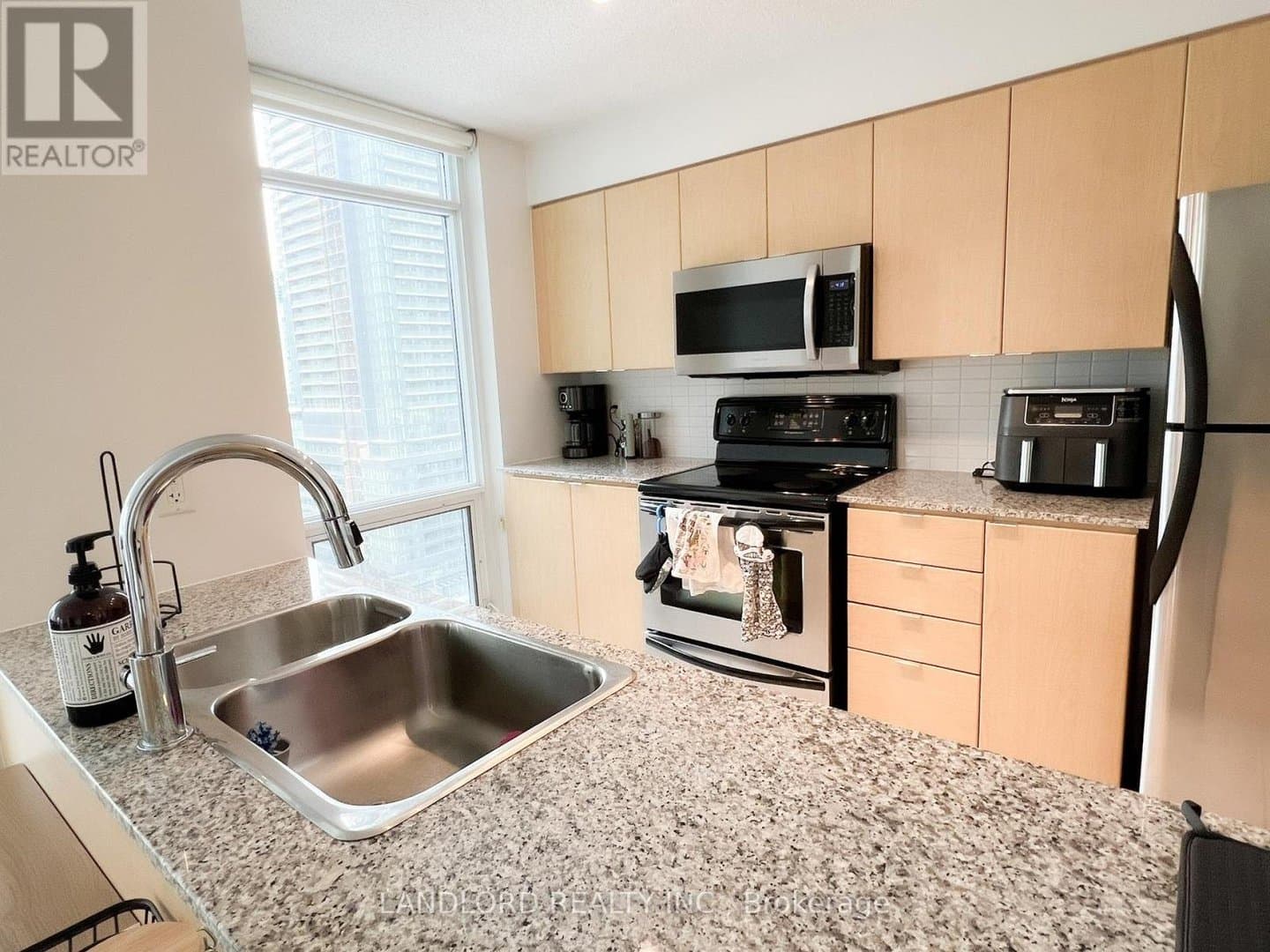 11 Brunel Court - Photo 4