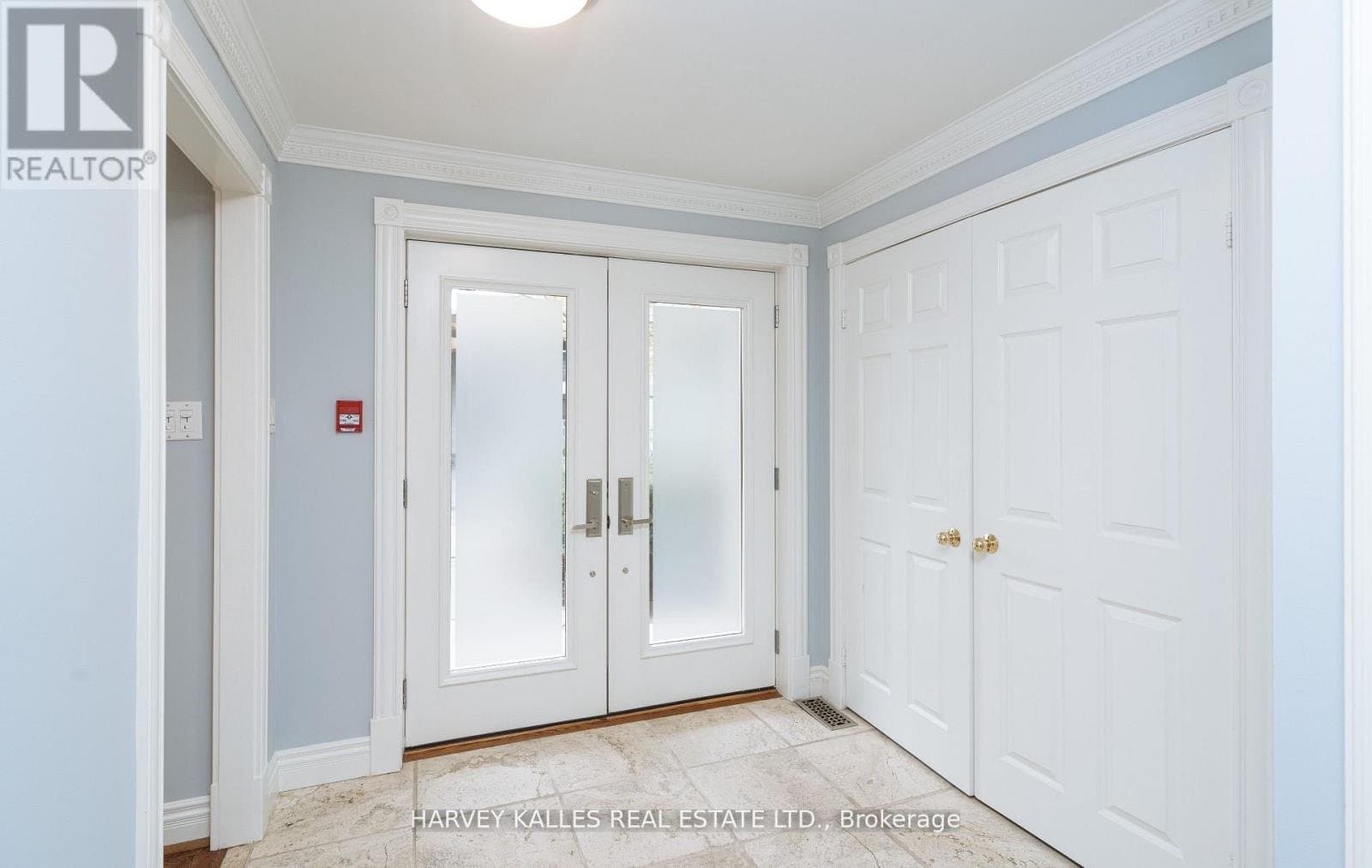 22 Lower Village Gate - Photo 3