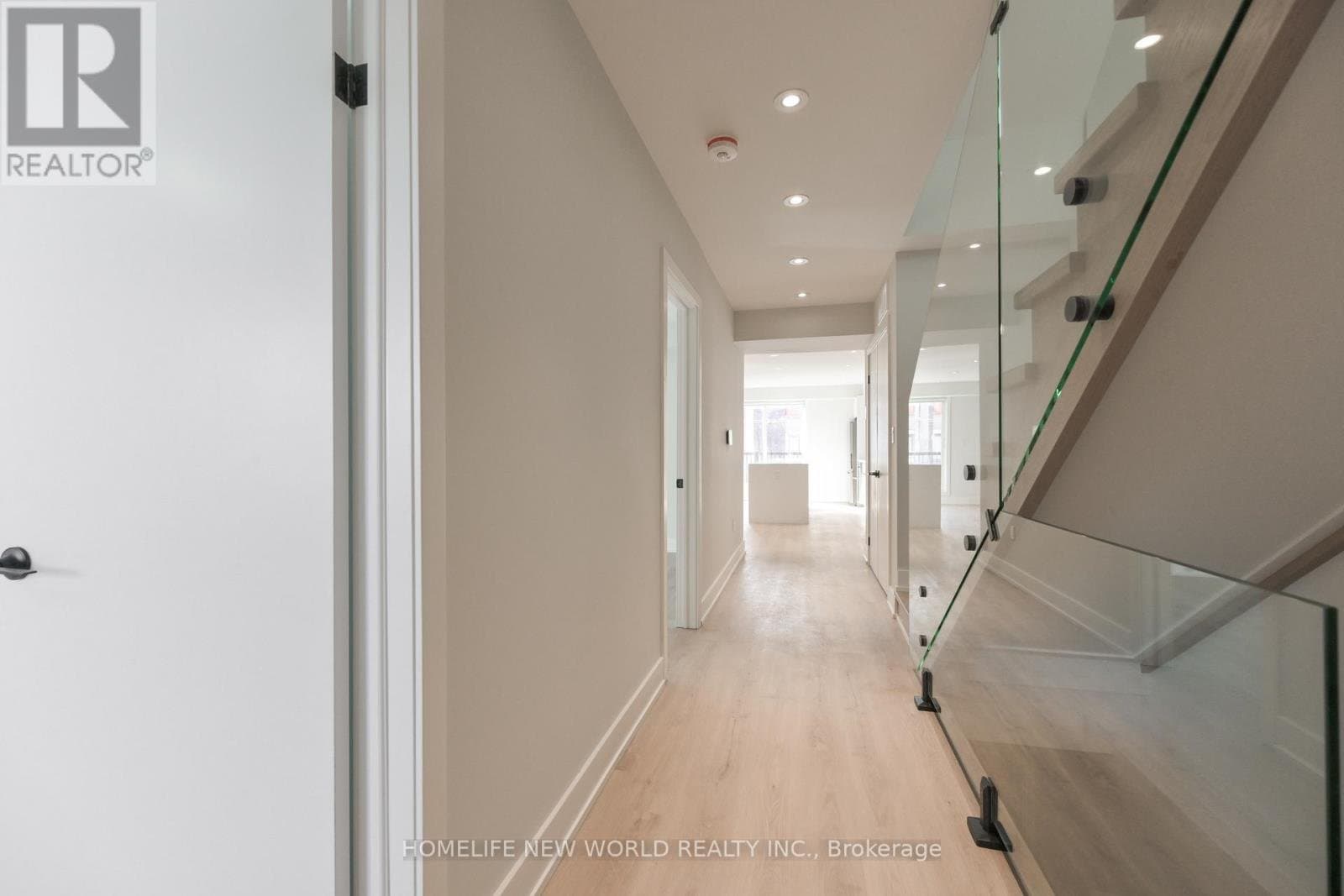 997 Dufferin Street - Photo 2