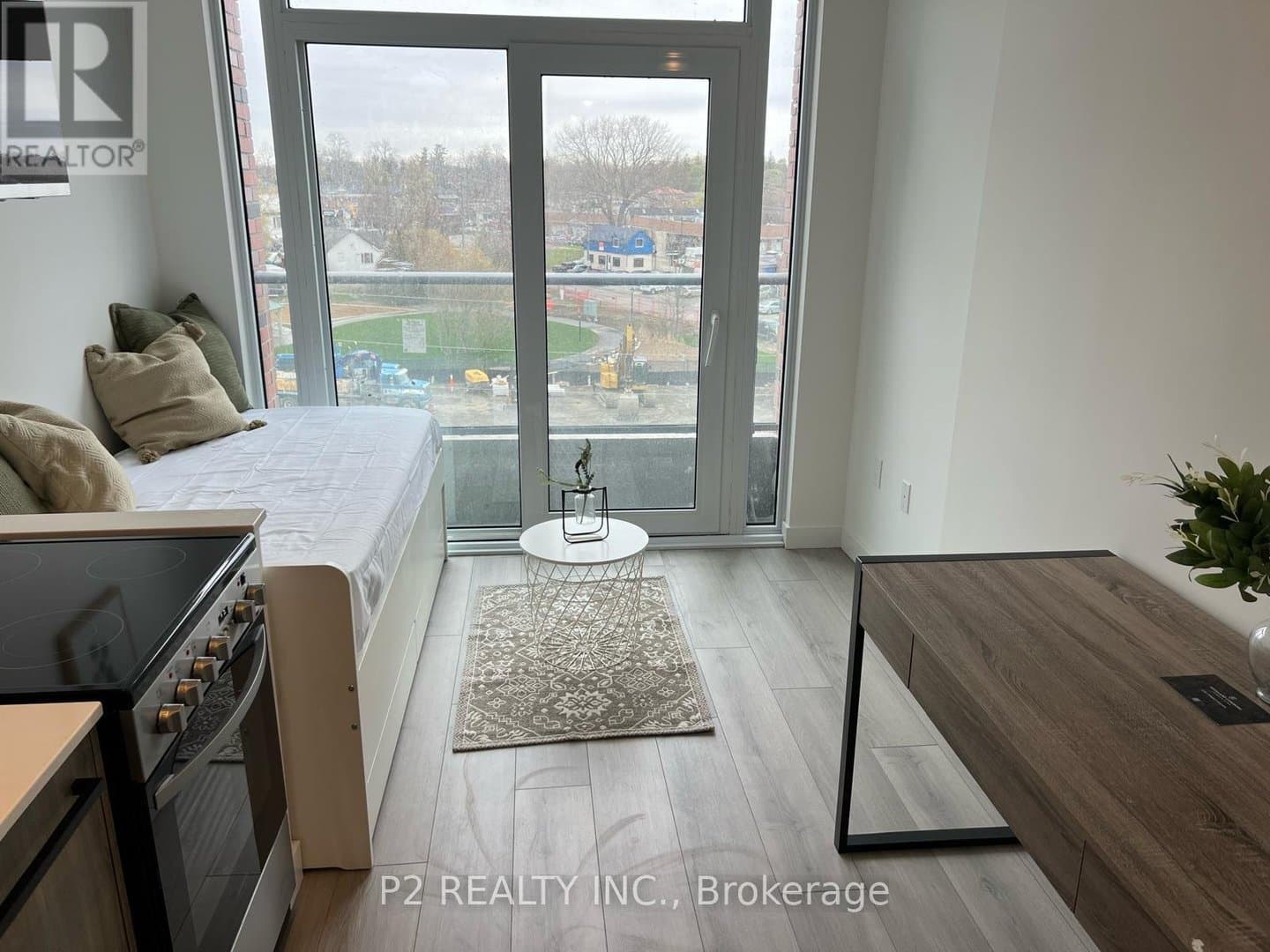1635 MILITARY Trail