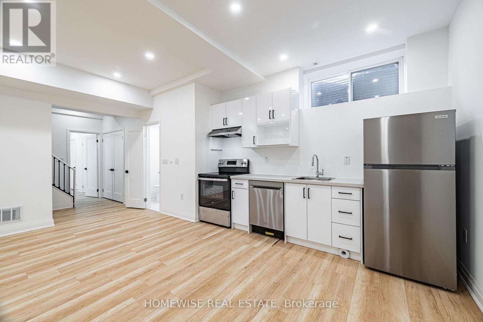 11 Craig Crescent - Photo 2