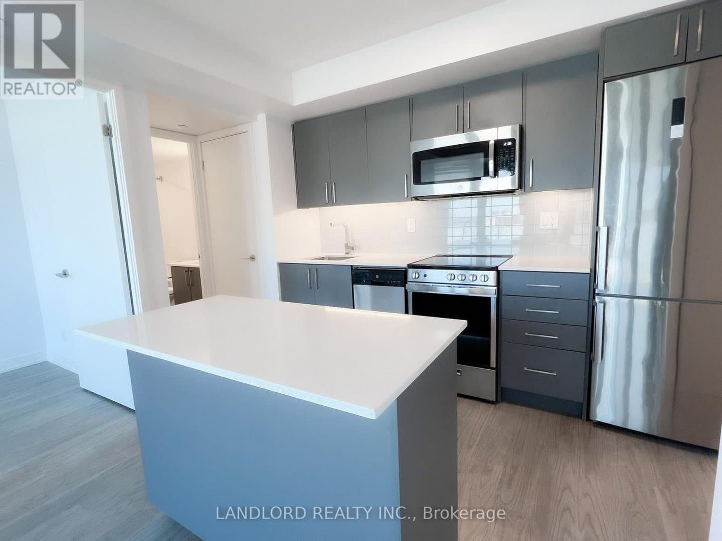 38 Monte Kwinter Court - Photo 2